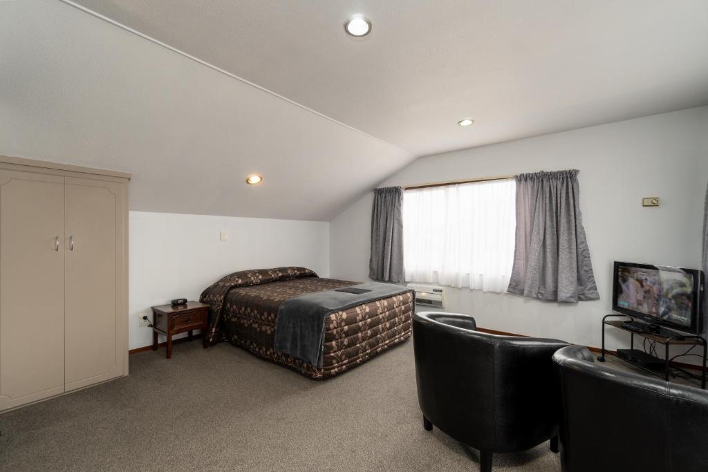 Centennial Court Hotel - Studio Deluxe