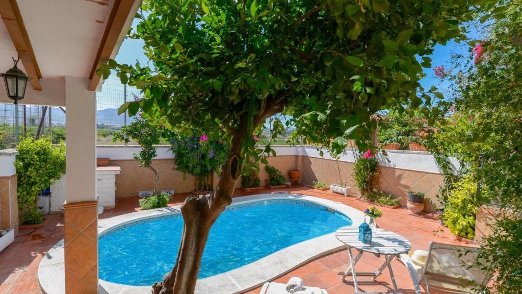 Casa Estacion Malaga - Campanillas by Ruralidays, Málaga ...