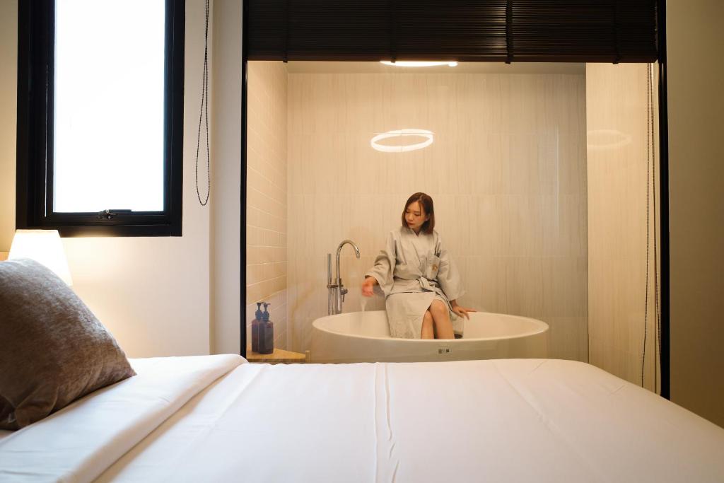The Rise Suites Hotel, Chiang Mai - SHA Extra Plus - Resim 18
