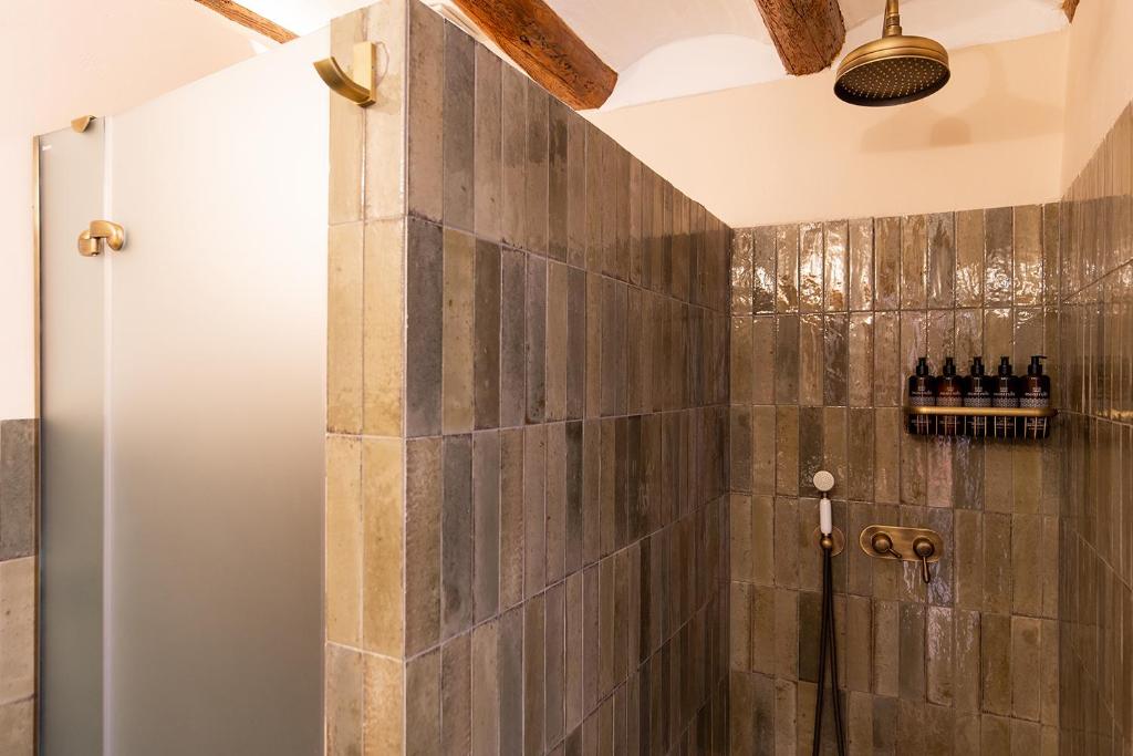 Kúpeľňa v ubytovaní Casa Gran 1771 - MontRubí Winery Hotel - Adults Only