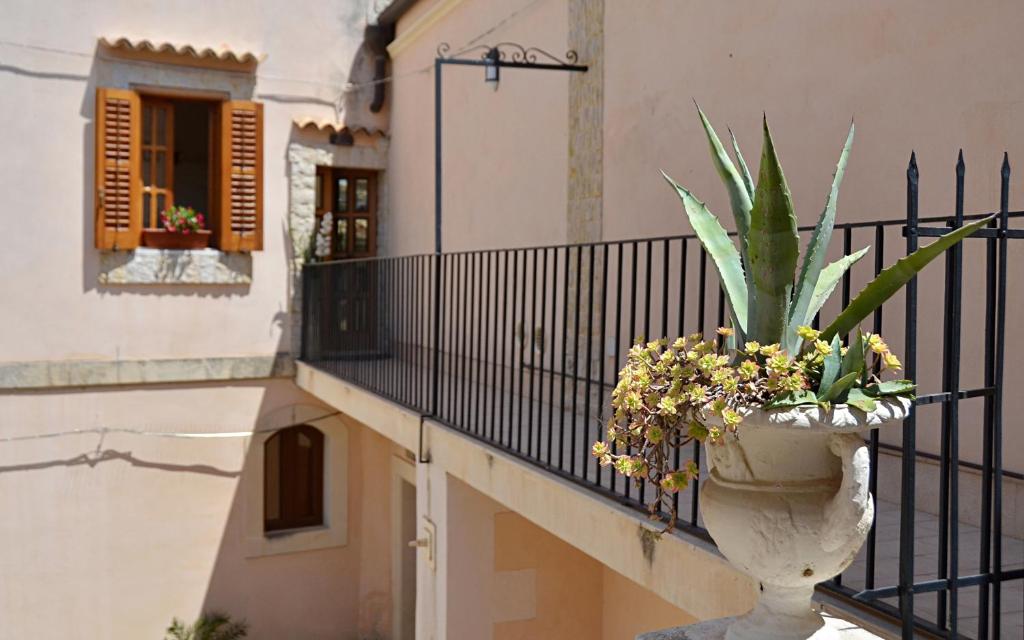 Balkón nebo terasa v ubytování Panorama Suites Noto - Adults Only