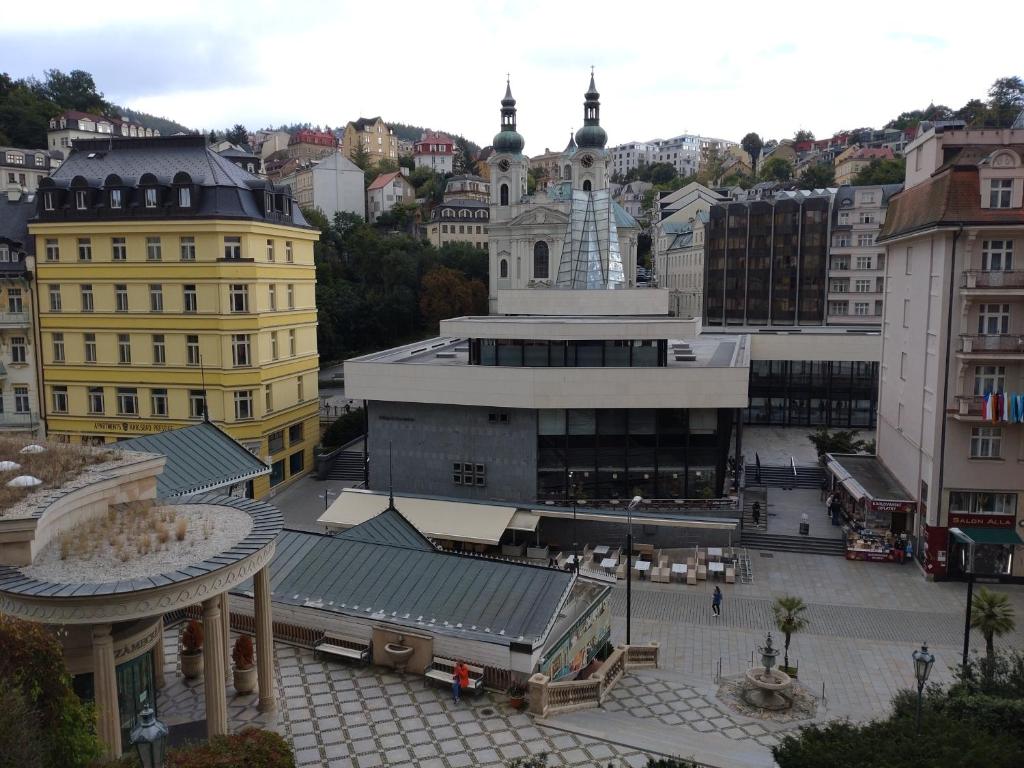 Budova, kde se hotel nachází