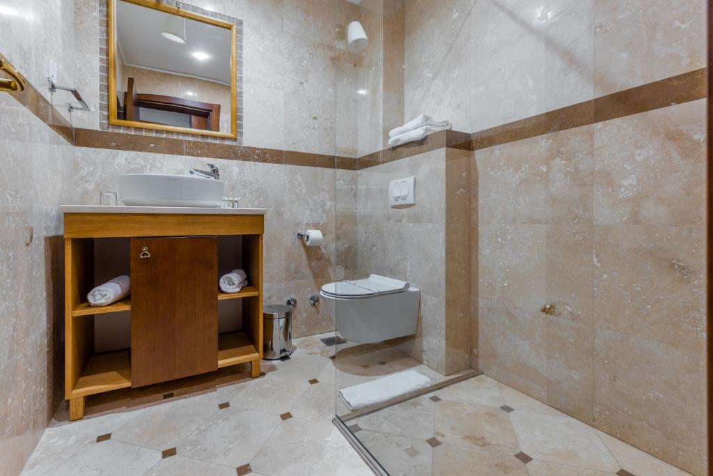 Bagno di Hotel Plaza Lucice
