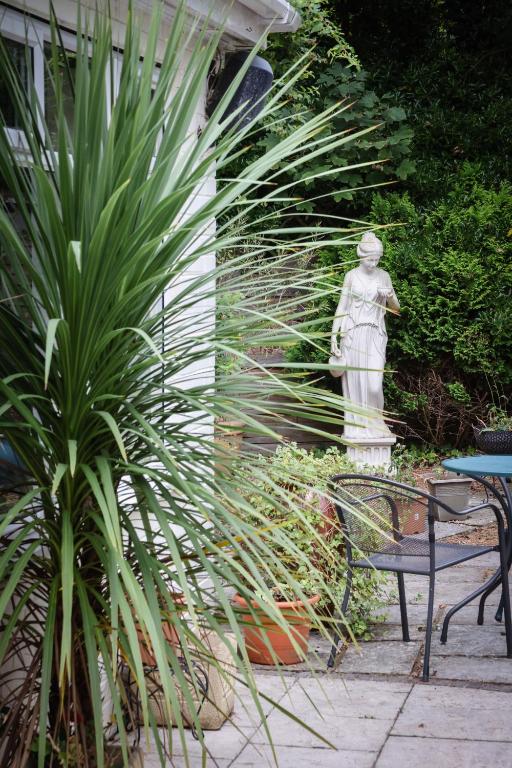 The Mayfair Hotel - Resim 8