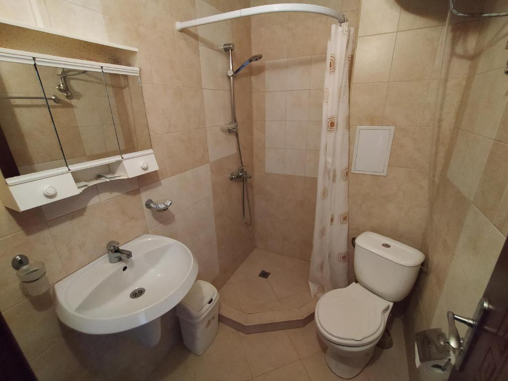 Sunny Sands Studios - Deluxe Studio With Sea View