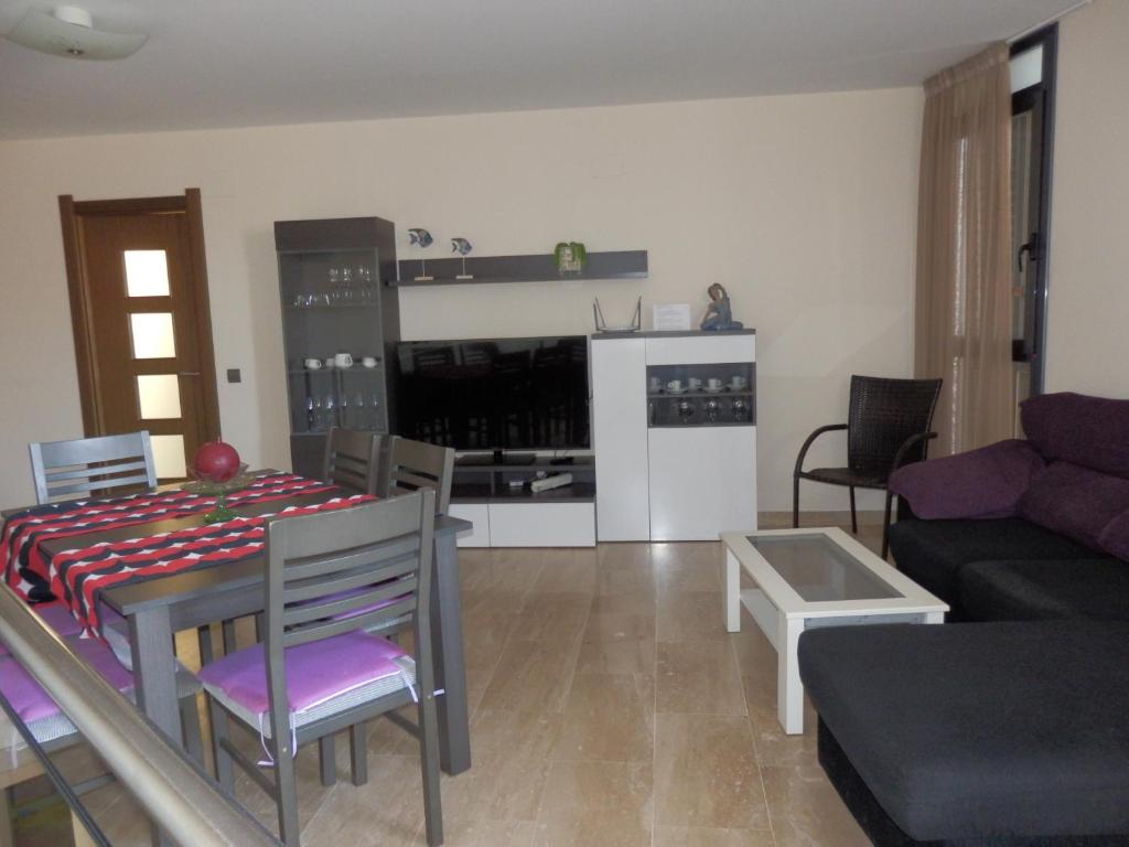 Kuchyň nebo kuchyňský kout v ubytování Duplex primera línea de mar