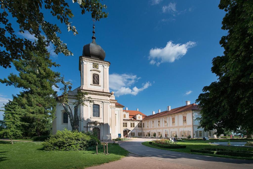 Budova, kde se hotel nachází