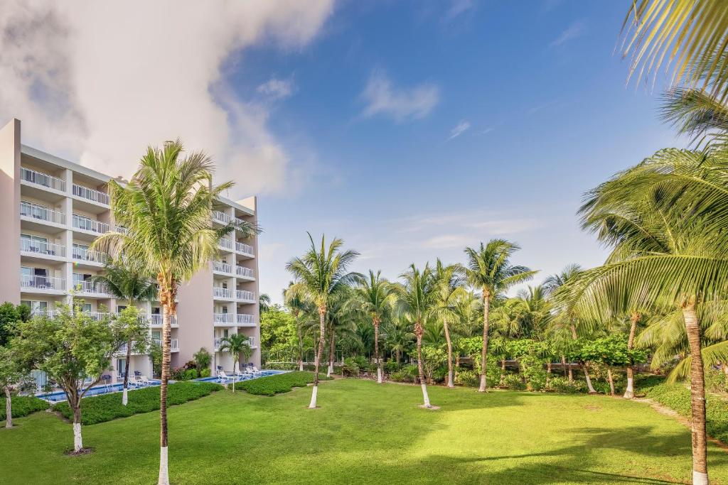 TOP 5 Mejores Resorts en Cozumel con las Calificaciones Más Altas 321402535
