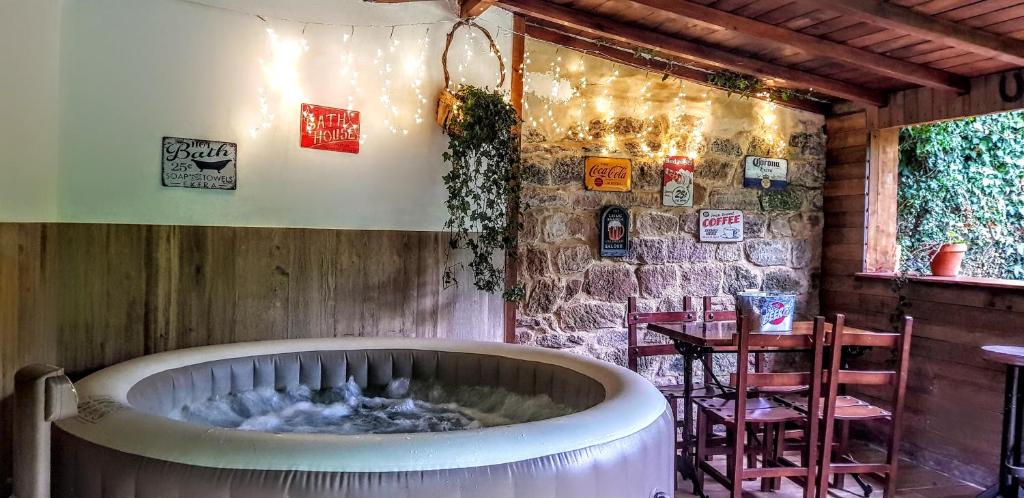 Apartamentos Casa Camino del Dobra, Centro de Cantabria en Viérnoles, Cantabria