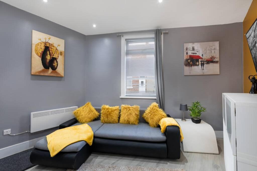 Darlington Town Centre Town House, Darlington (updated prices 2024)