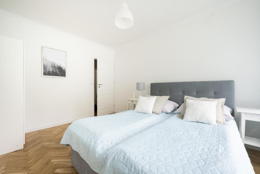Posteľ alebo postele v izbe v ubytovaní Prestige Apartamenty Za Cieszynianką 1D