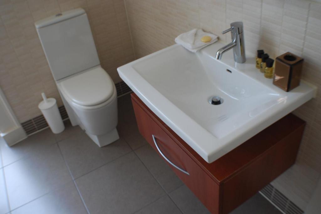 The Salisbury Hotel - Resim 32