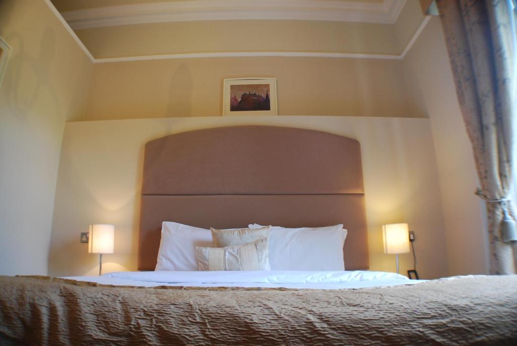 The Salisbury Hotel - Resim 41