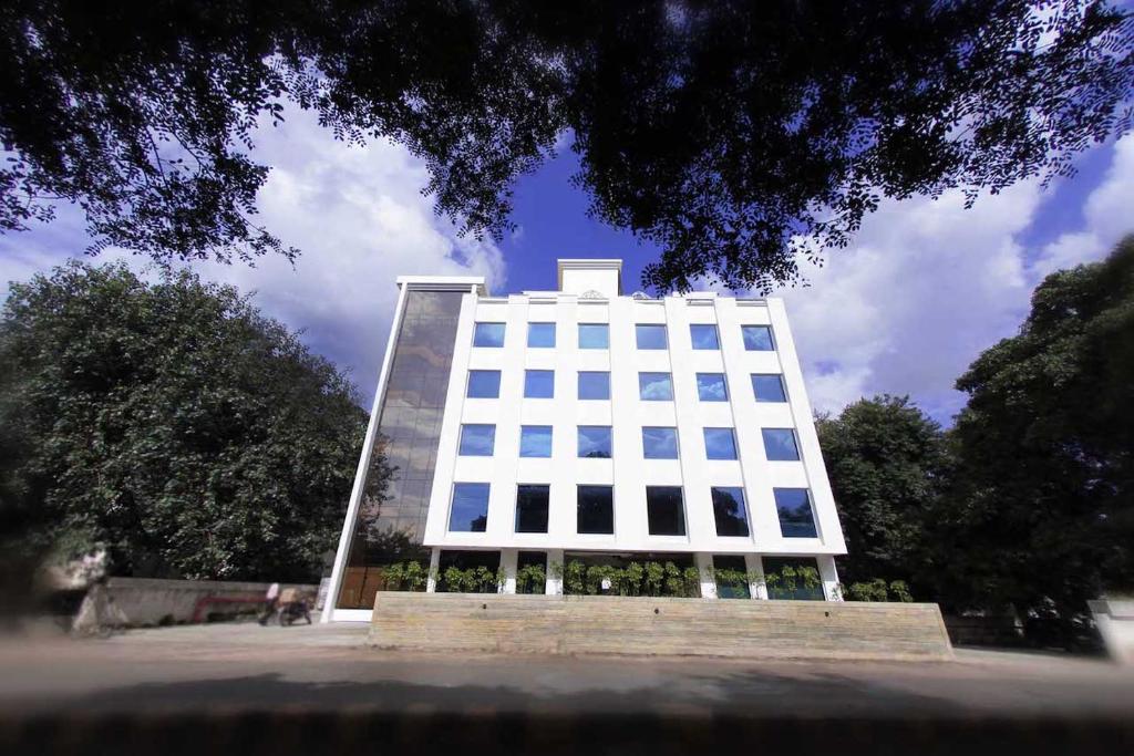 The Emerald Park, Nashik Updated 2023 Prices