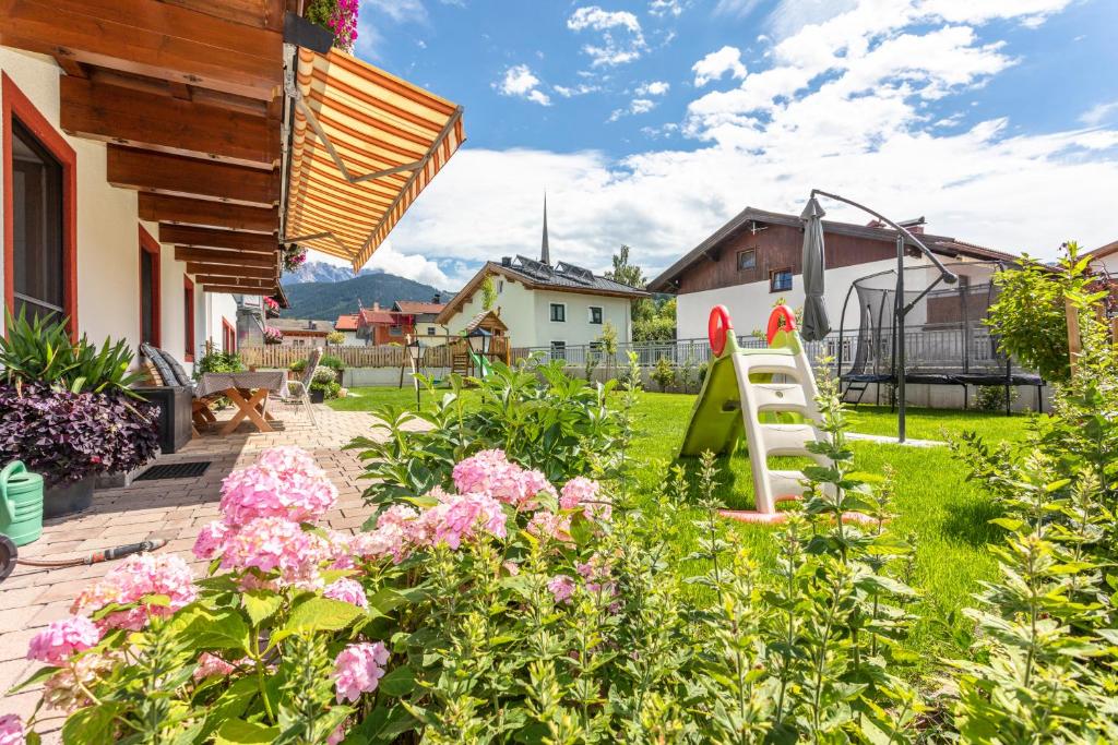 Výhľad na hory alebo výhľad na hory priamo z apartmánu