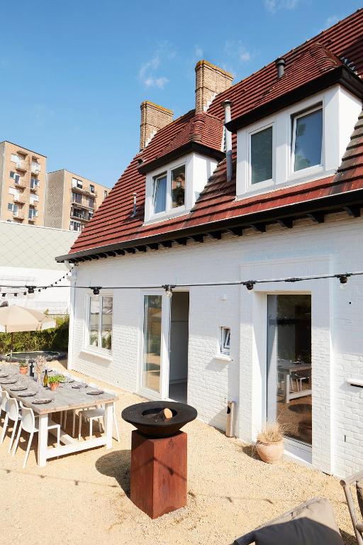 Bonnie's Beachhouse - villa aan zee - Дом с четырьмя спальнями