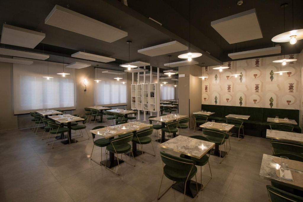 Restaurace v ubytování Lo Scoiattolo Piedmont Bike Hotel