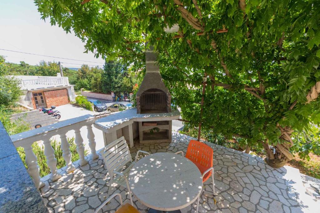Balkón nebo terasa v ubytování Two-Bedroom Apartment in Crikvenica XXXVII