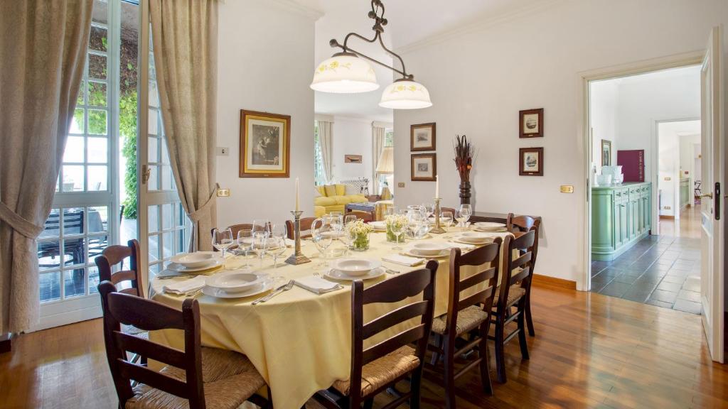 Fotografia z galérie ubytovania Tenuta di Eupilio 18, Emma Villas v destinácii Eupilio