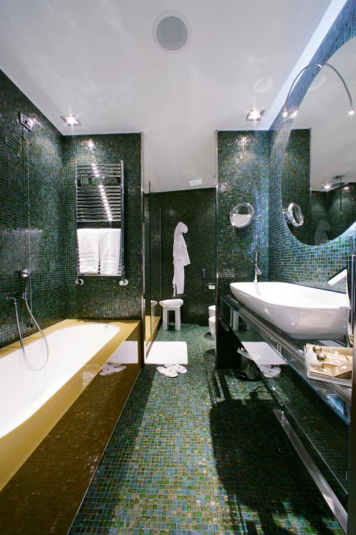 Antony Palace Hotel - Venice Airport - Suite De Lujo Con Baño De Spa