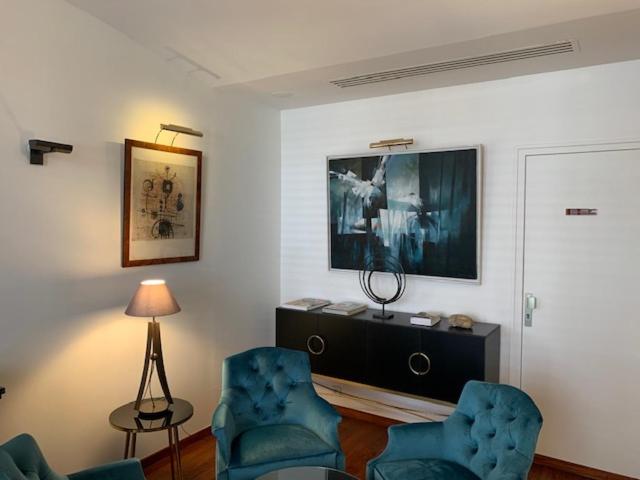 Hôtel Delavigne - Resim 5