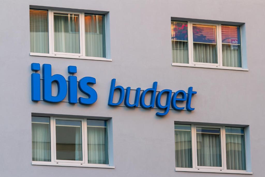 Ibis Budget Braga Centro - Resim 32