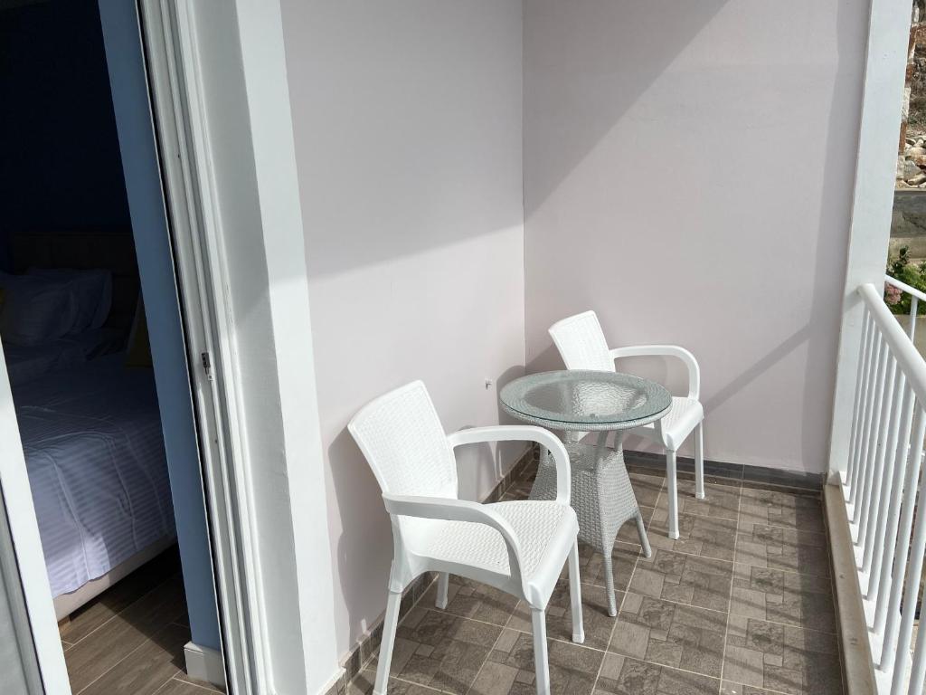 Persephone - Pequeña Habitación Gemela
