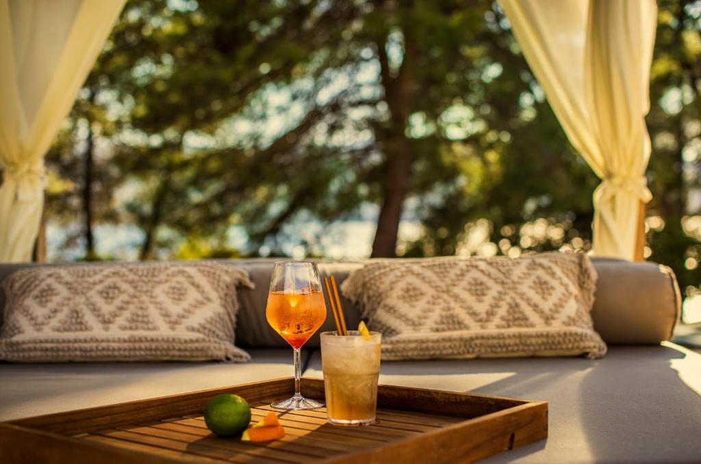 Drankjes bij PLACES Hvar Hotel by Valamar