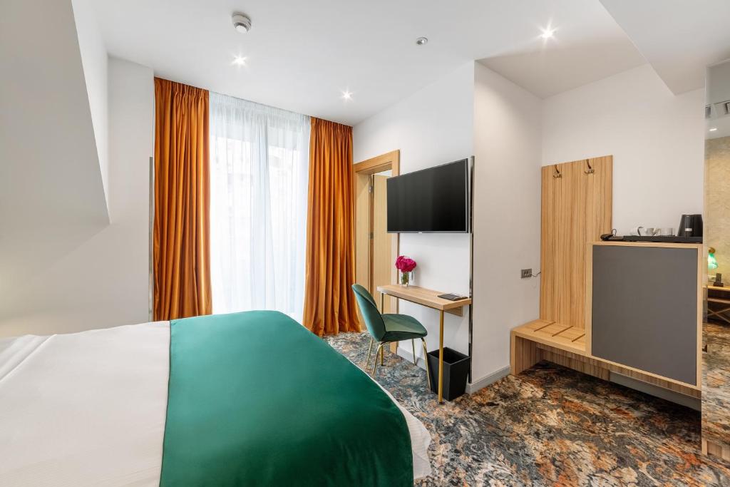 Tomis Garden Bucuresti - Resim 29