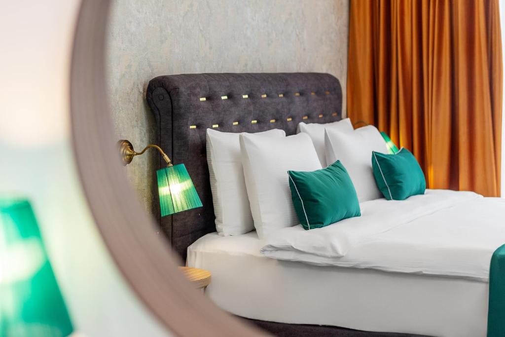 Tomis Garden Bucuresti - Resim 31