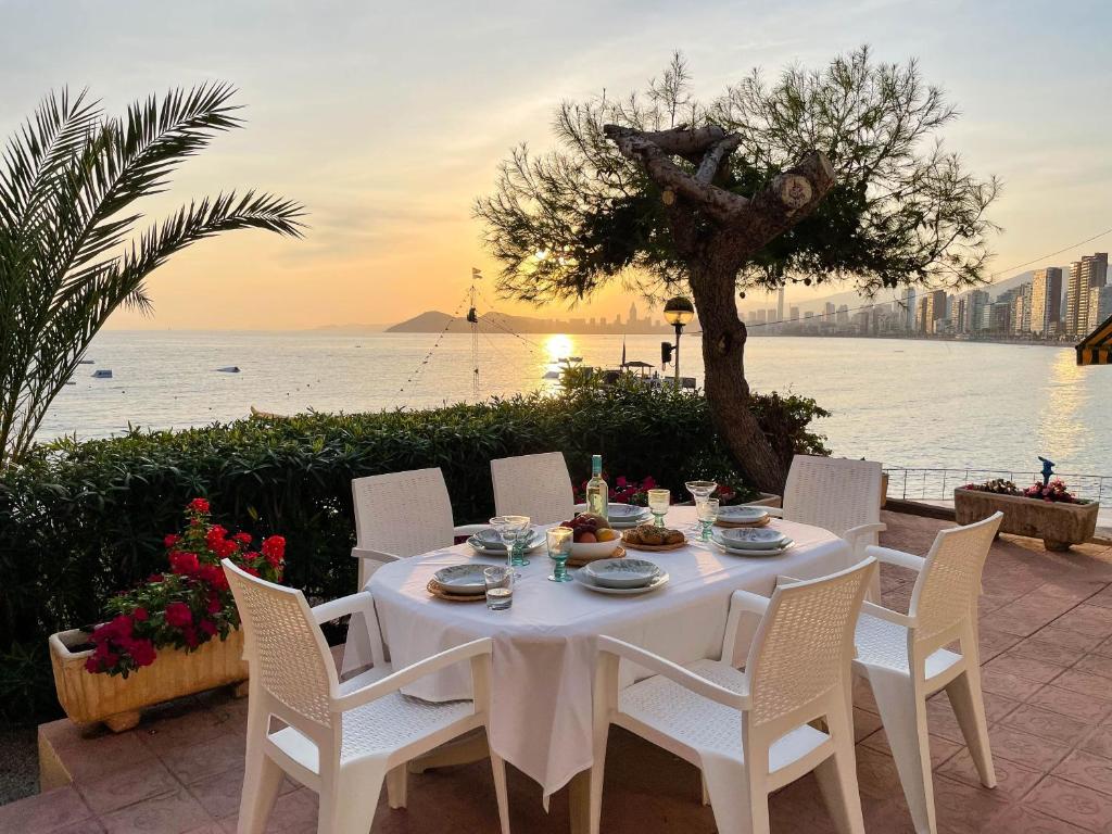 Casa Voramar: Mirador al Mediterraneo, Benidorm – Bijgewerkte ...