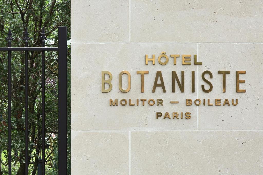 Hôtel Botaniste - Resim 10