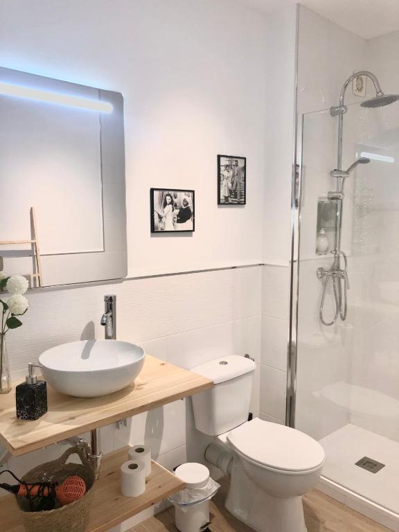 Céntrico apartamento con terraza y WIFI - 3