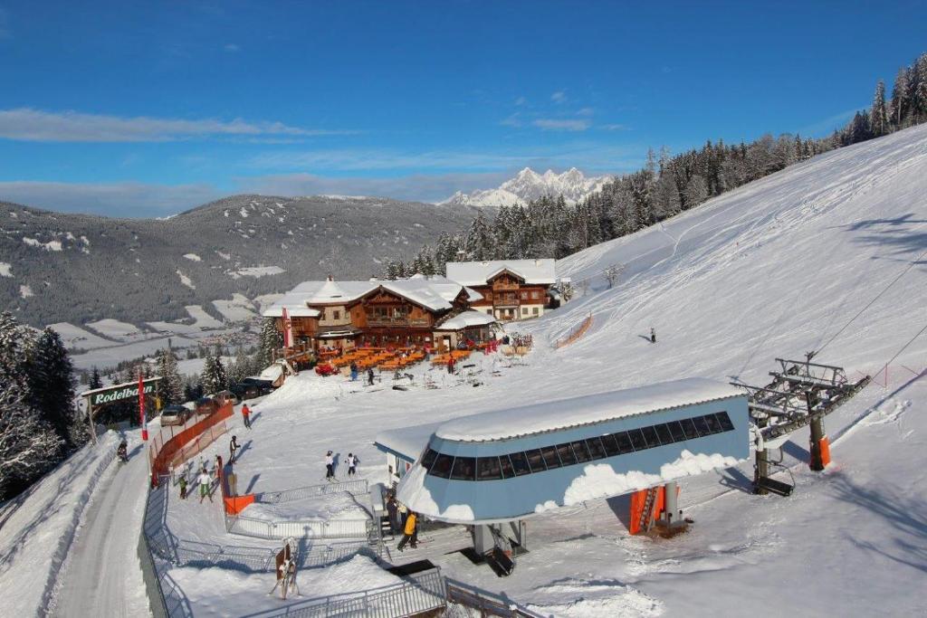 Bifeis Hütte v zimě