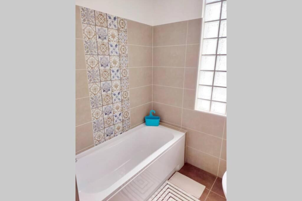 Pláza Apartman - city center, free parking, free wifi - Appartement D'une Chambre
