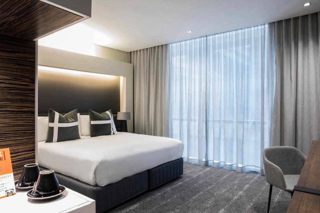 The Capital 15 on Orange Hotel & Spa - Standard Double Room