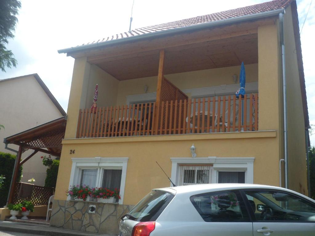 The building in which Az apartmant is located