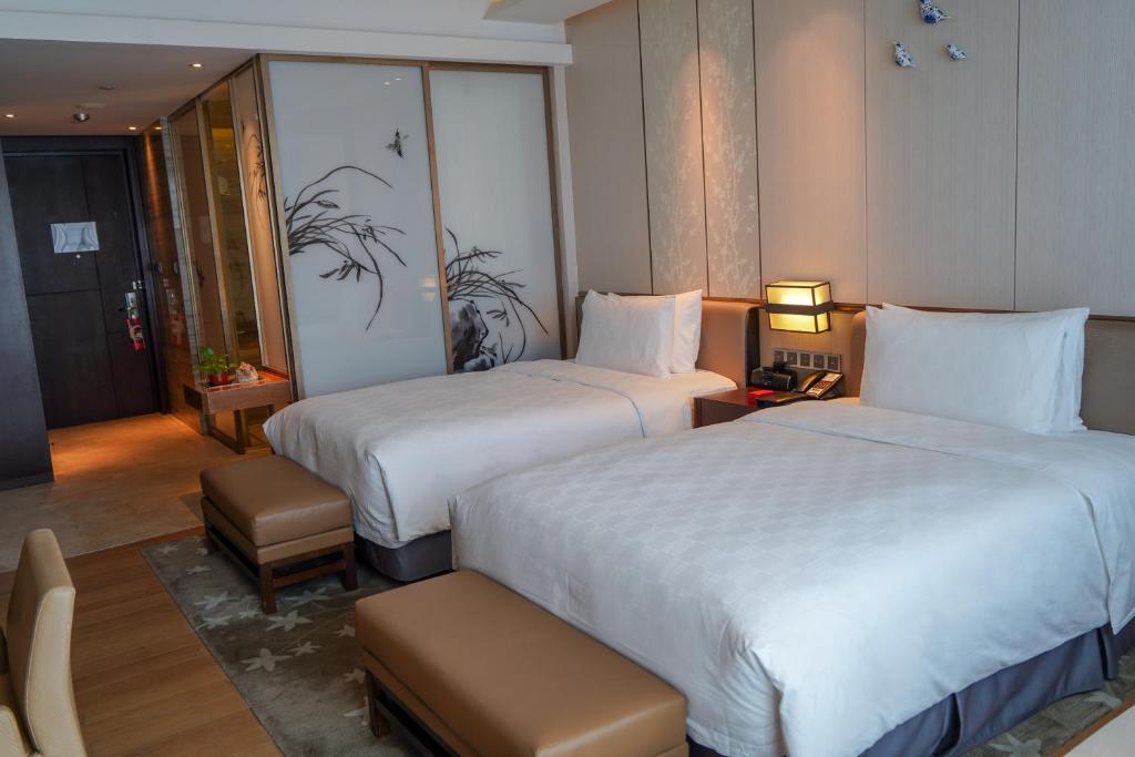 HUALUXE Hotels & Resorts Nanchang High-Tech Zone - Habitación Doble Premium Con Acceso Al Salón