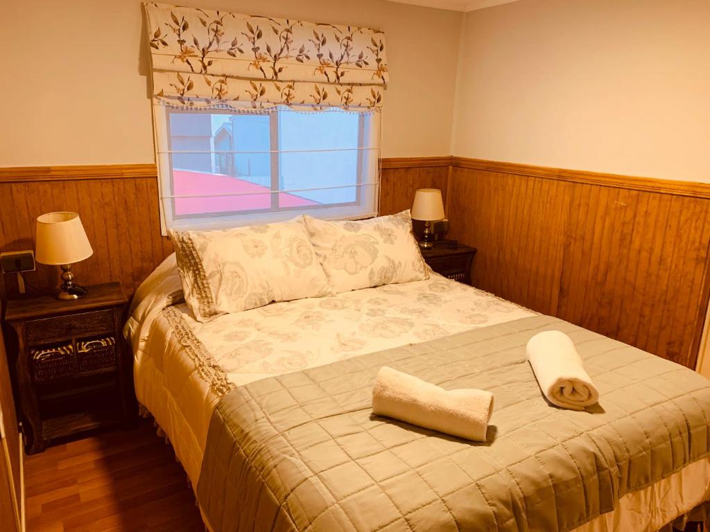 Postel nebo postele na pokoji v ubytování Arte Brisa Hostal Boutique