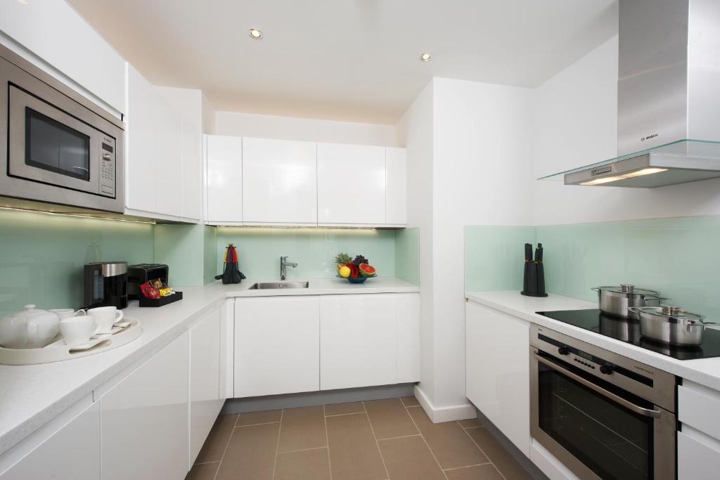 Fraser Place Canary Wharf - 2-Bedroom Deluxe Apartment