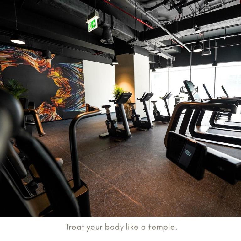 Fitness centrum a/nebo fitness zařízení v ubytování ME Dubai by Meliá