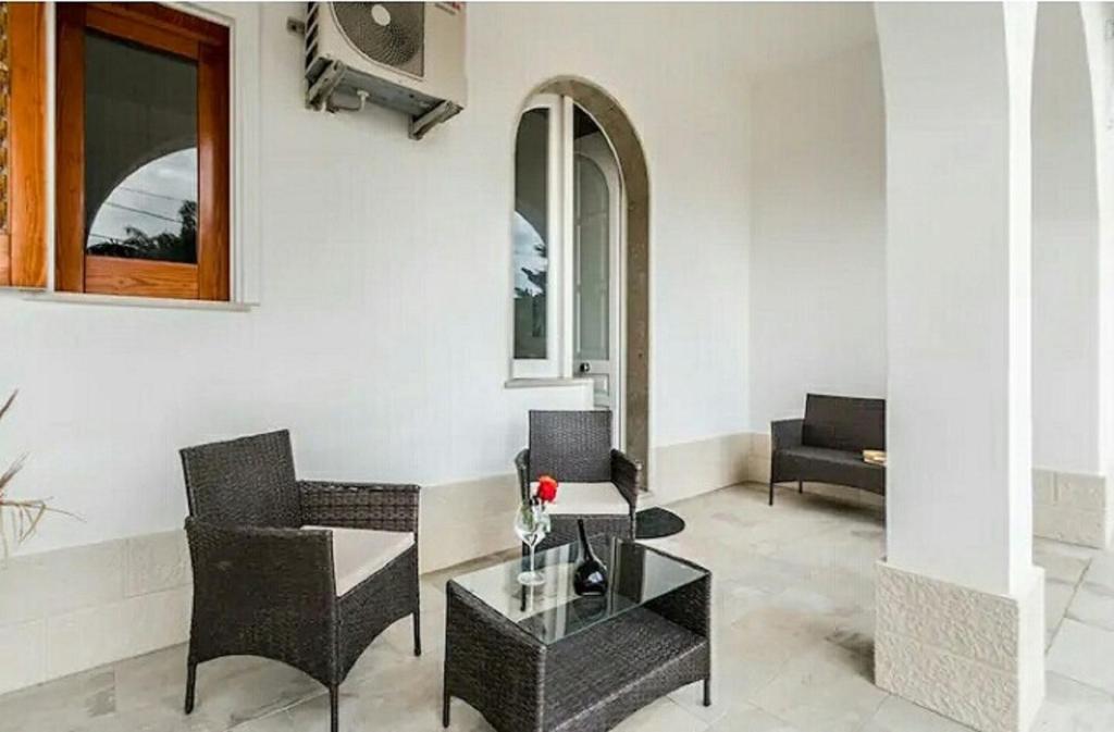 A seating area at Villa ANNY