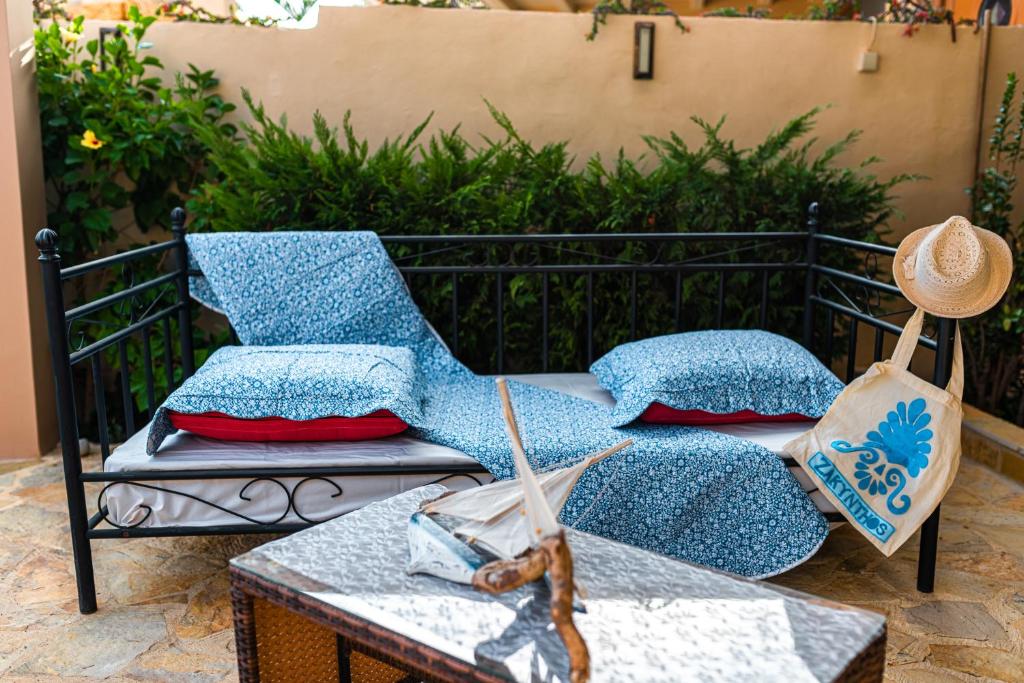 Fotografie z fotogalerie ubytování Beachfront Andriana Villa with mini pool and spa v destinaci Vasilikos