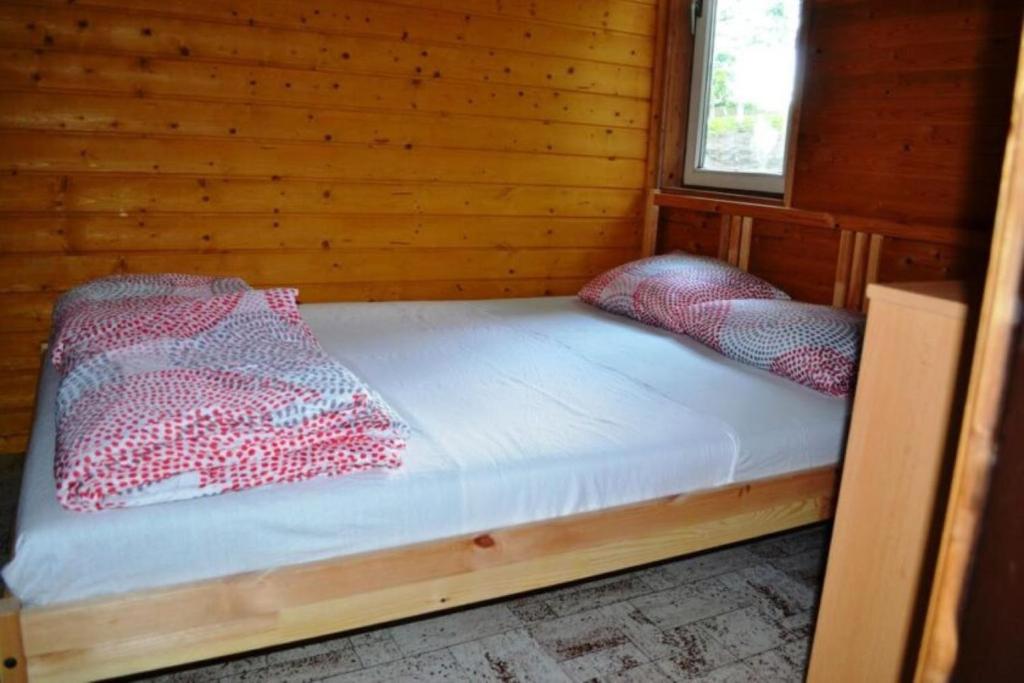 Postel nebo postele na pokoji v ubytování VÁR-CAMPING