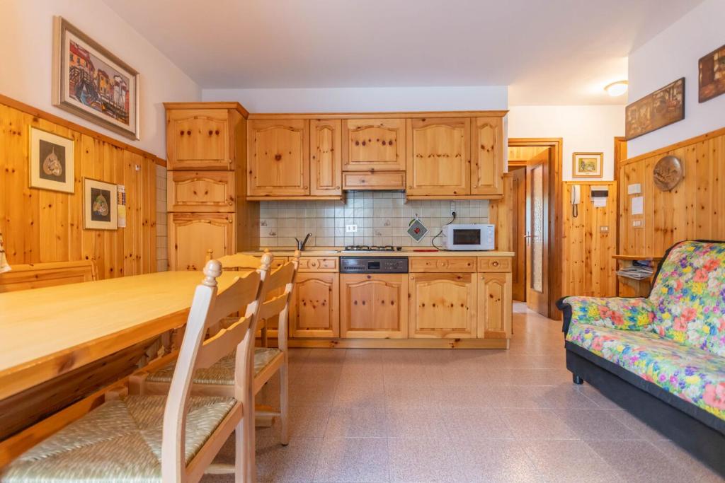 Köök või kööginurk majutusasutuses Condominio Le Coste