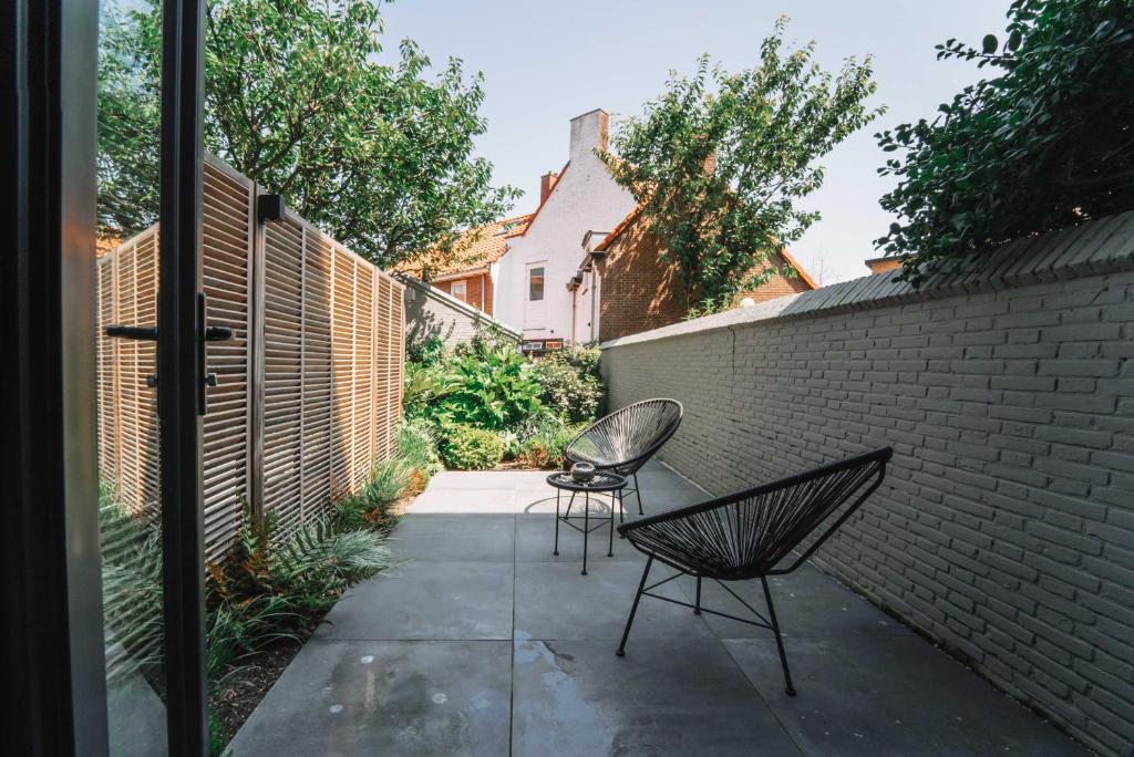 
Small Double Room with Terrace
