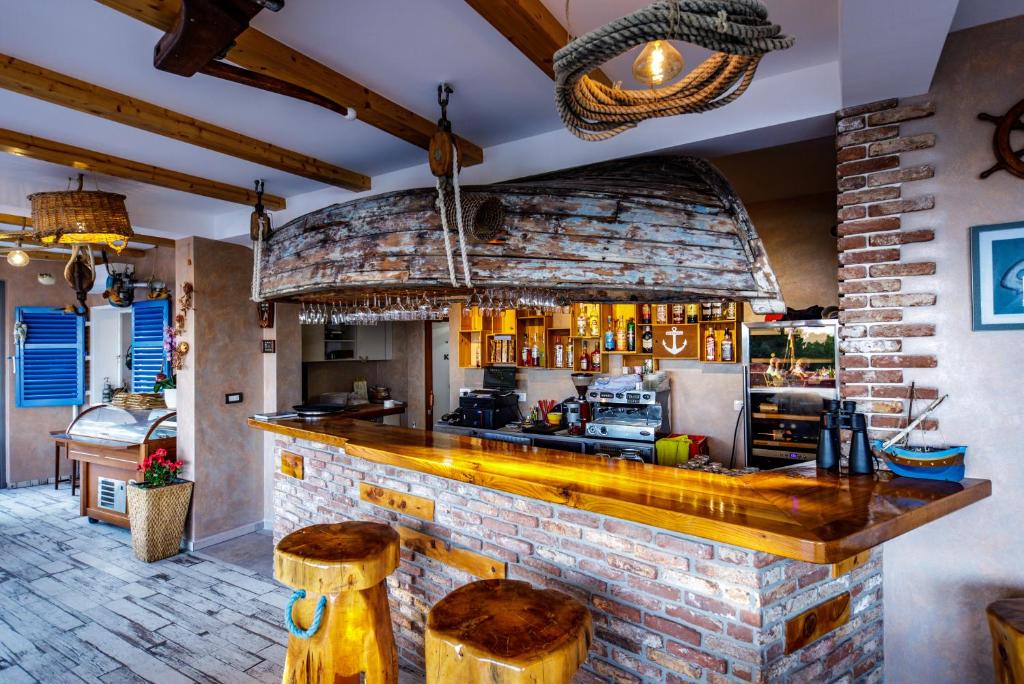 Villa Carmen Rooms & Apartments - 4