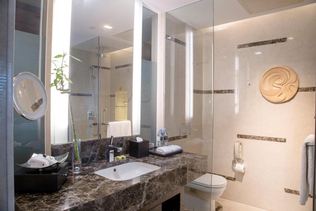 InterContinental Qingdao, an IHG Hotel - Inside the Olympic Sailing Center - 高级房间
