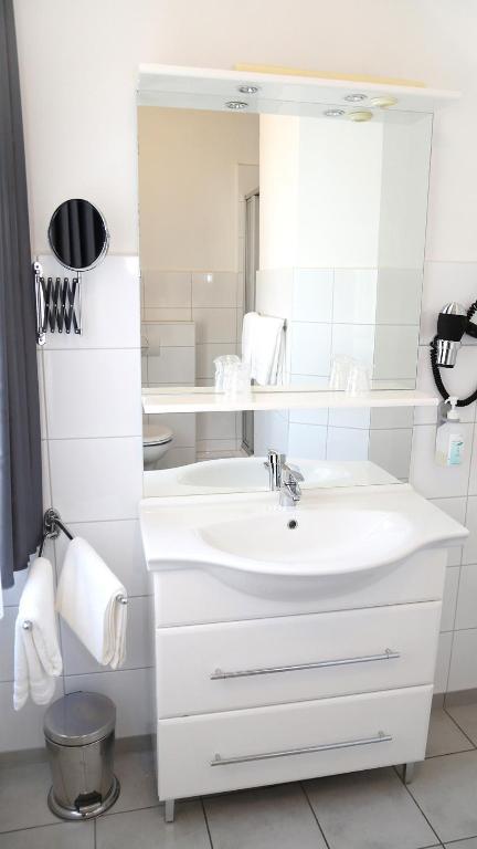 Hotel Garni Kluth - Standard-Doppelzimmer