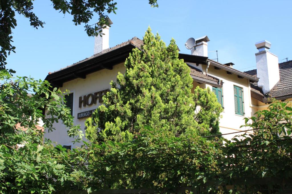 Budynek, w którym mieści się hotel